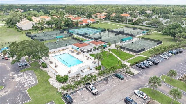 5012 PALM AIRE DRIVE, Sarasota, FL 34243