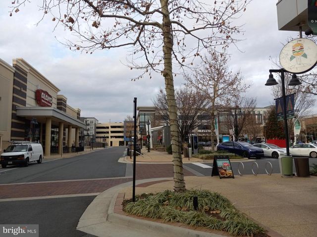 44682 PROVINCETOWN DR, Ashburn, VA 20147