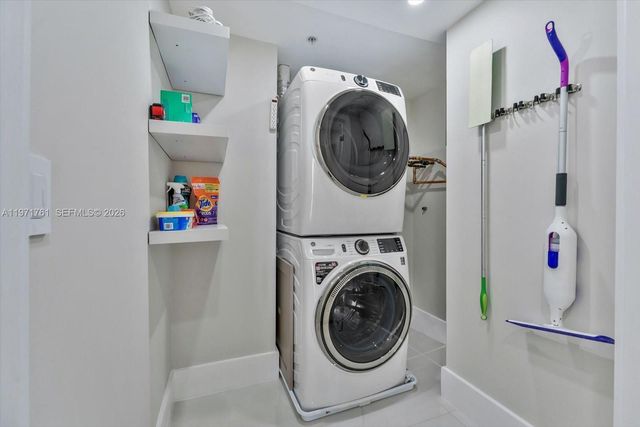 3400 SW 27th Ave 602, Miami, FL 33133