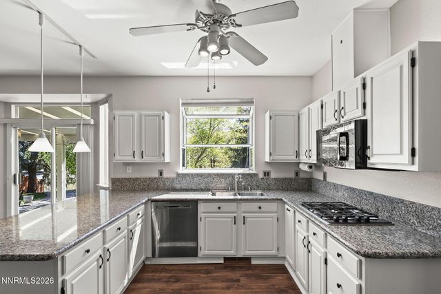 2260 Ridgeview Terrace, Reno, NV 89519