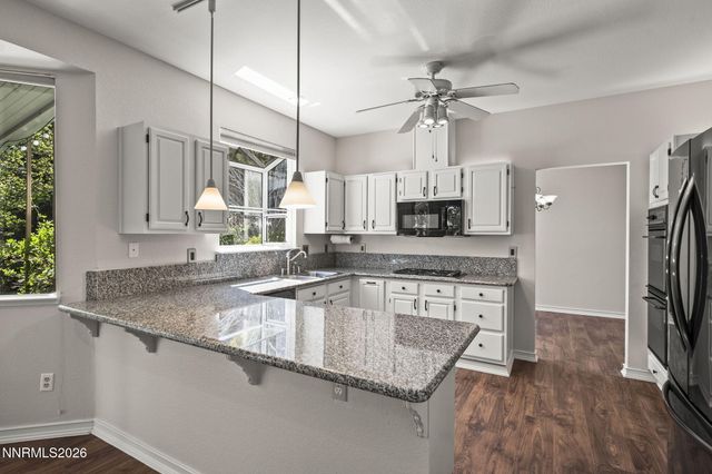 2260 Ridgeview Terrace, Reno, NV 89519