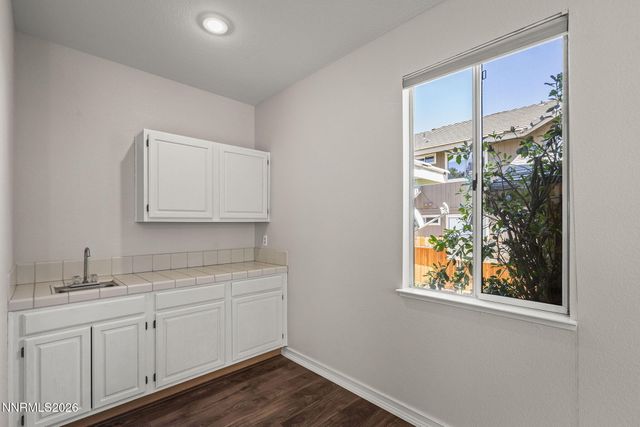 2260 Ridgeview Terrace, Reno, NV 89519