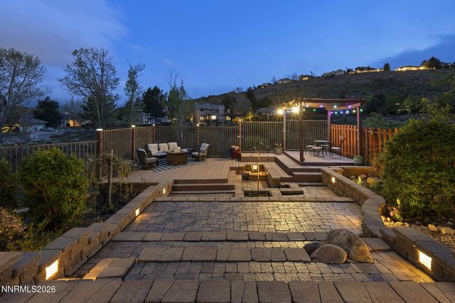 2260 Ridgeview Terrace, Reno, NV 89519