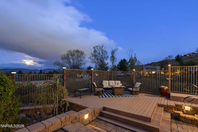 2260 Ridgeview Terrace, Reno, NV 89519