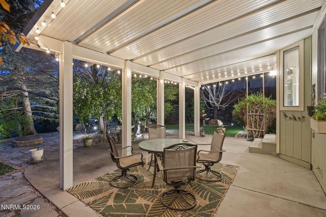 2260 Ridgeview Terrace, Reno, NV 89519