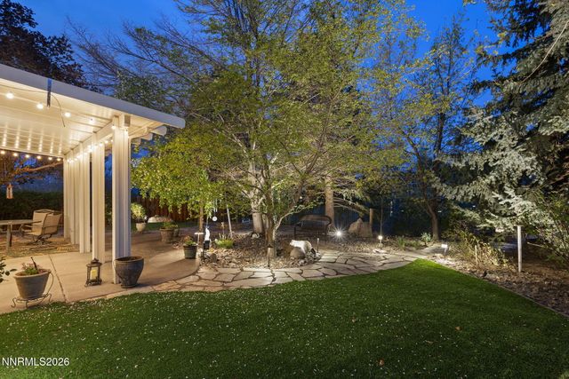 2260 Ridgeview Terrace, Reno, NV 89519