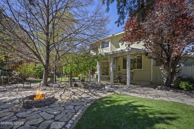 2260 Ridgeview Terrace, Reno, NV 89519