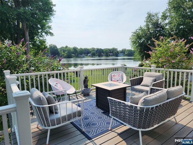 237 Woodfield Road, Twp Of Washington, NJ 07676
