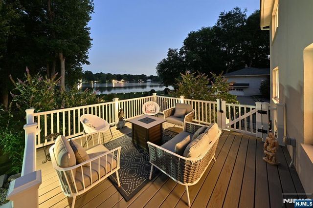 237 Woodfield Road, Twp Of Washington, NJ 07676