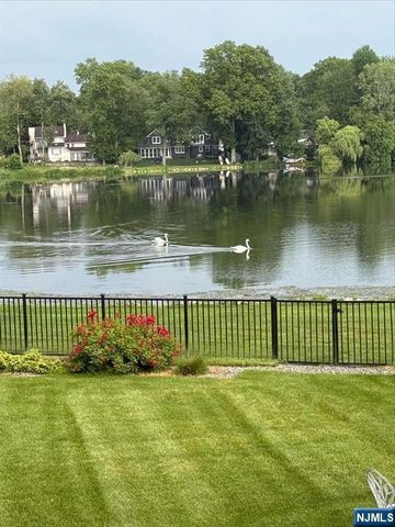 237 Woodfield Road, Twp Of Washington, NJ 07676