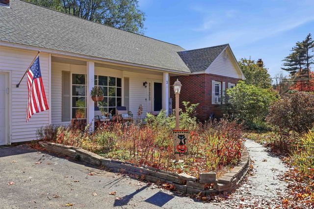 3 Cardinal Drive, Hudson, NH 03051