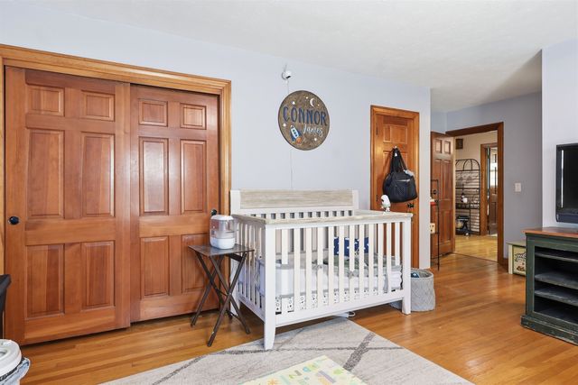 3 Cardinal Drive, Hudson, NH 03051