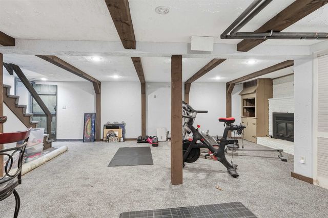 3 Cardinal Drive, Hudson, NH 03051