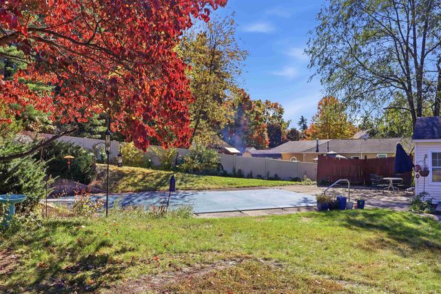 3 Cardinal Drive, Hudson, NH 03051