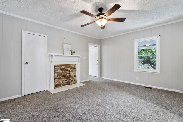 1 Frost Street, Pelzer, SC 29669