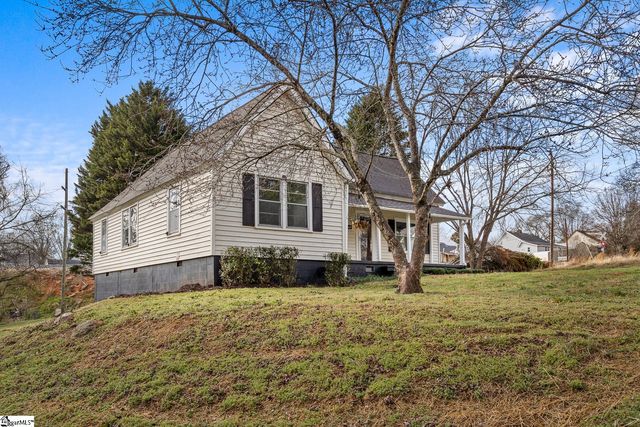 1 Frost Street, Pelzer, SC 29669