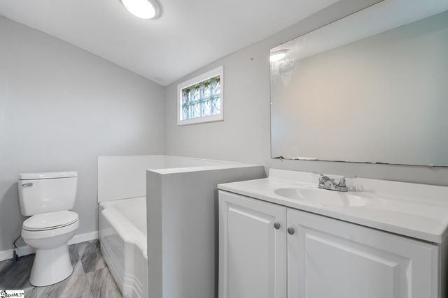 1 Frost Street, Pelzer, SC 29669