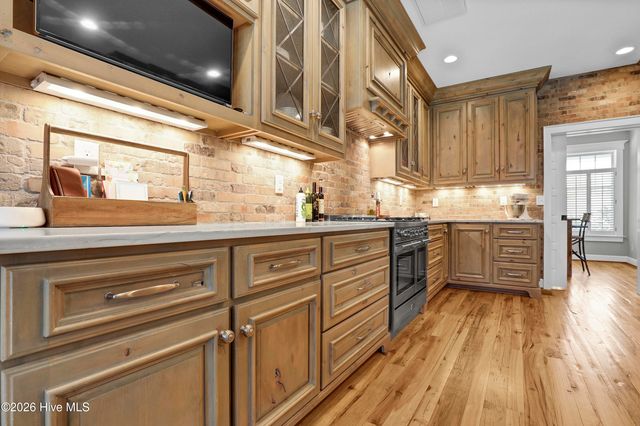 207 Ottaway Court, Hampstead, NC 28443