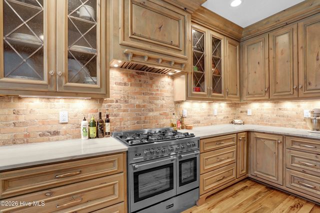 207 Ottaway Court, Hampstead, NC 28443
