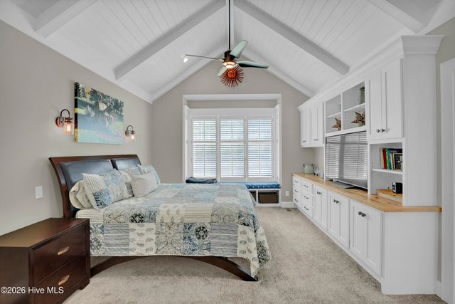 207 Ottaway Court, Hampstead, NC 28443
