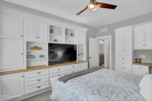 207 Ottaway Court, Hampstead, NC 28443