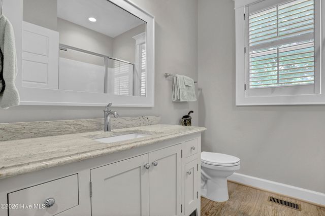 207 Ottaway Court, Hampstead, NC 28443