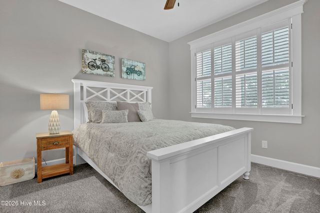 207 Ottaway Court, Hampstead, NC 28443