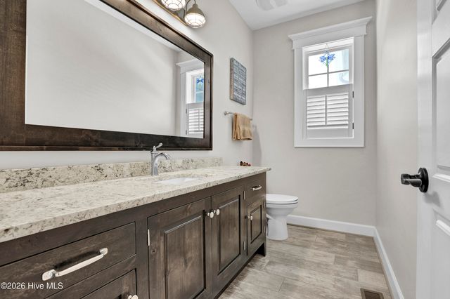 207 Ottaway Court, Hampstead, NC 28443
