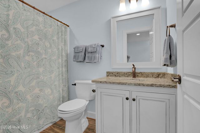 207 Ottaway Court, Hampstead, NC 28443