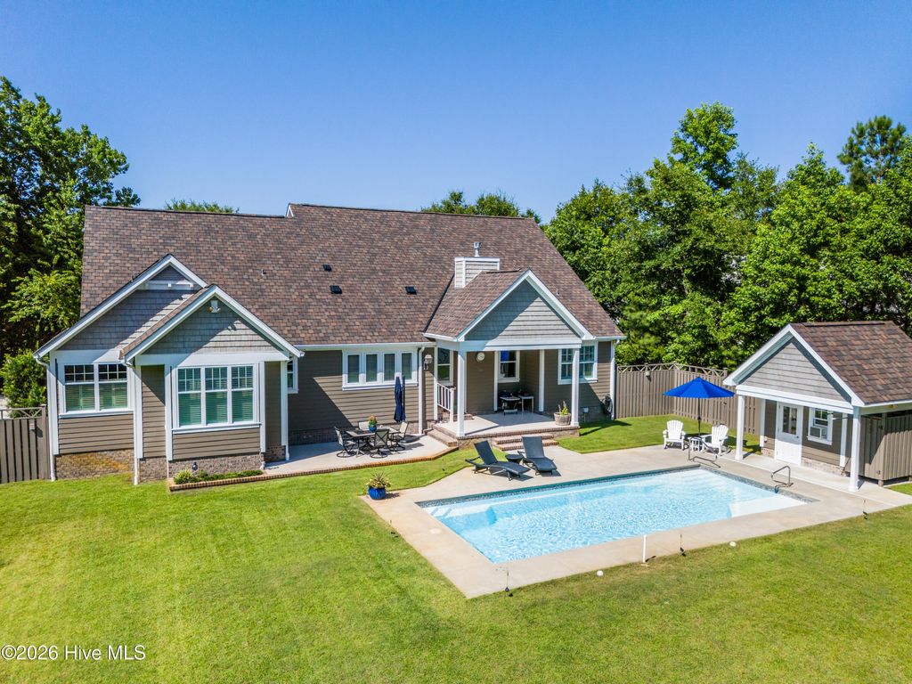 207 Ottaway Court, Hampstead, NC 28443
