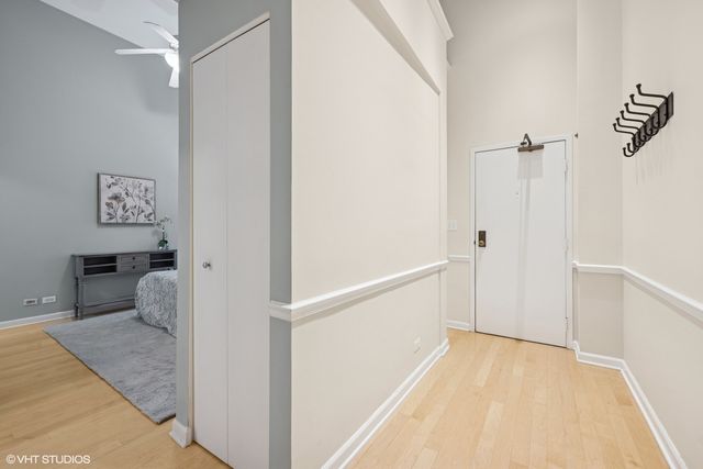 807 Church Street 503, Evanston, IL 60201