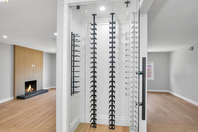 846 Savannah Cir, Walnut Creek, CA 94598