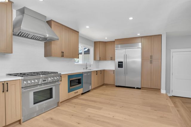 846 Savannah Cir, Walnut Creek, CA 94598