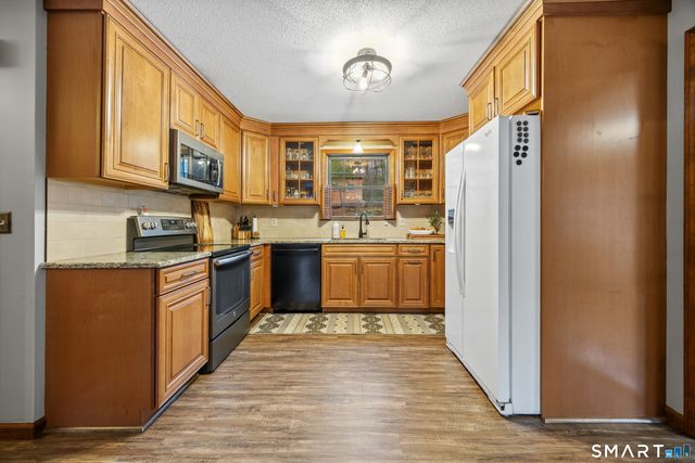 1 Whitney Road, Columbia, CT 06237