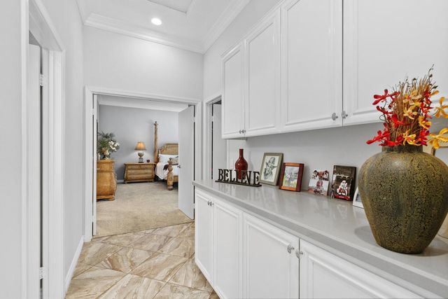 201 Kavenish Drive, Rancho Mirage, CA 92270