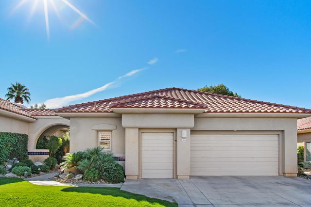 201 Kavenish Drive, Rancho Mirage, CA 92270