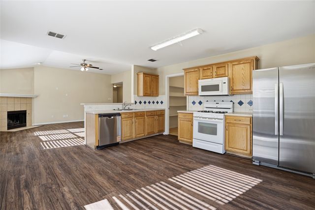 2010 Misty Hollow Court, Forney, TX 75126