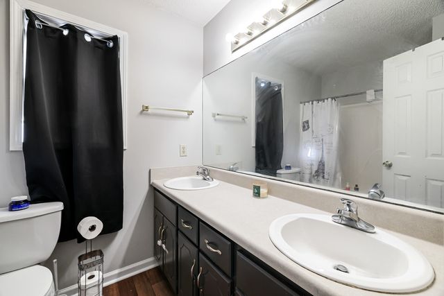 3263 Tabby Dr, Clarksville, TN 37042