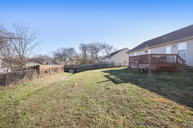 3263 Tabby Dr, Clarksville, TN 37042