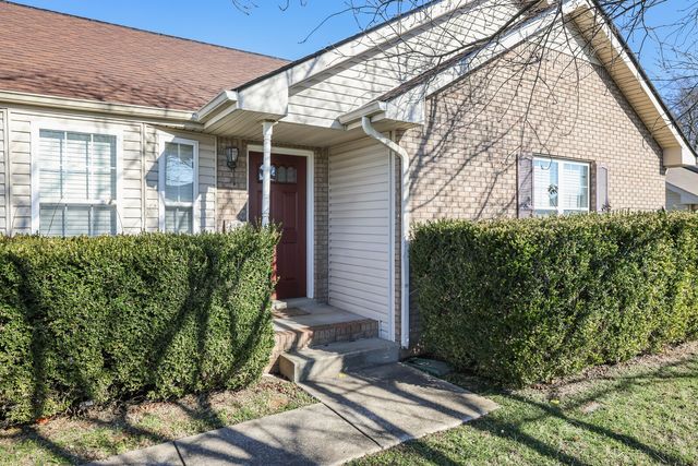 3263 Tabby Dr, Clarksville, TN 37042