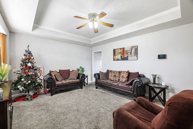 3263 Tabby Dr, Clarksville, TN 37042