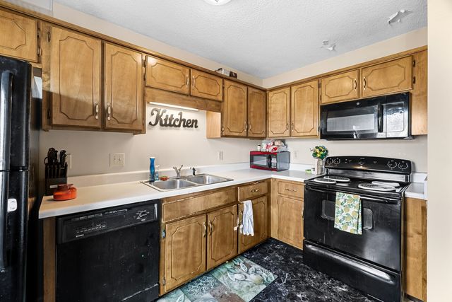 3263 Tabby Dr, Clarksville, TN 37042