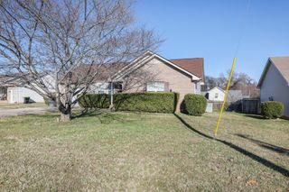 3263 Tabby Dr, Clarksville, TN 37042