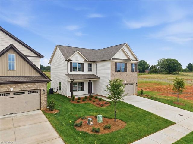5364 Belmont Garden Drive, Walkertown, NC 27051