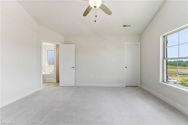 5364 Belmont Garden Drive, Walkertown, NC 27051