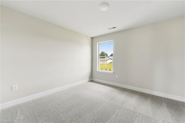 5364 Belmont Garden Drive, Walkertown, NC 27051
