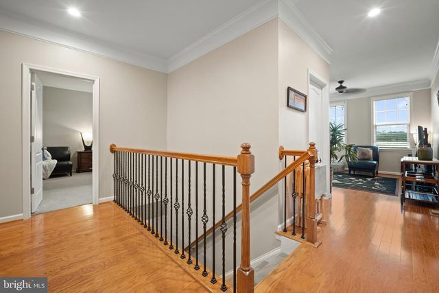 24619 GREYSTEEL SQ, Aldie, VA 20105