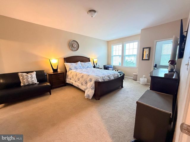24619 GREYSTEEL SQ, Aldie, VA 20105