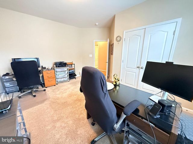 24619 GREYSTEEL SQ, Aldie, VA 20105
