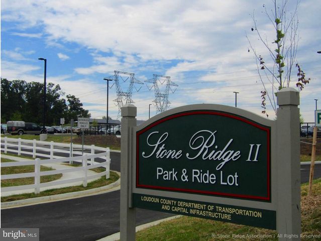 24619 GREYSTEEL SQ, Aldie, VA 20105